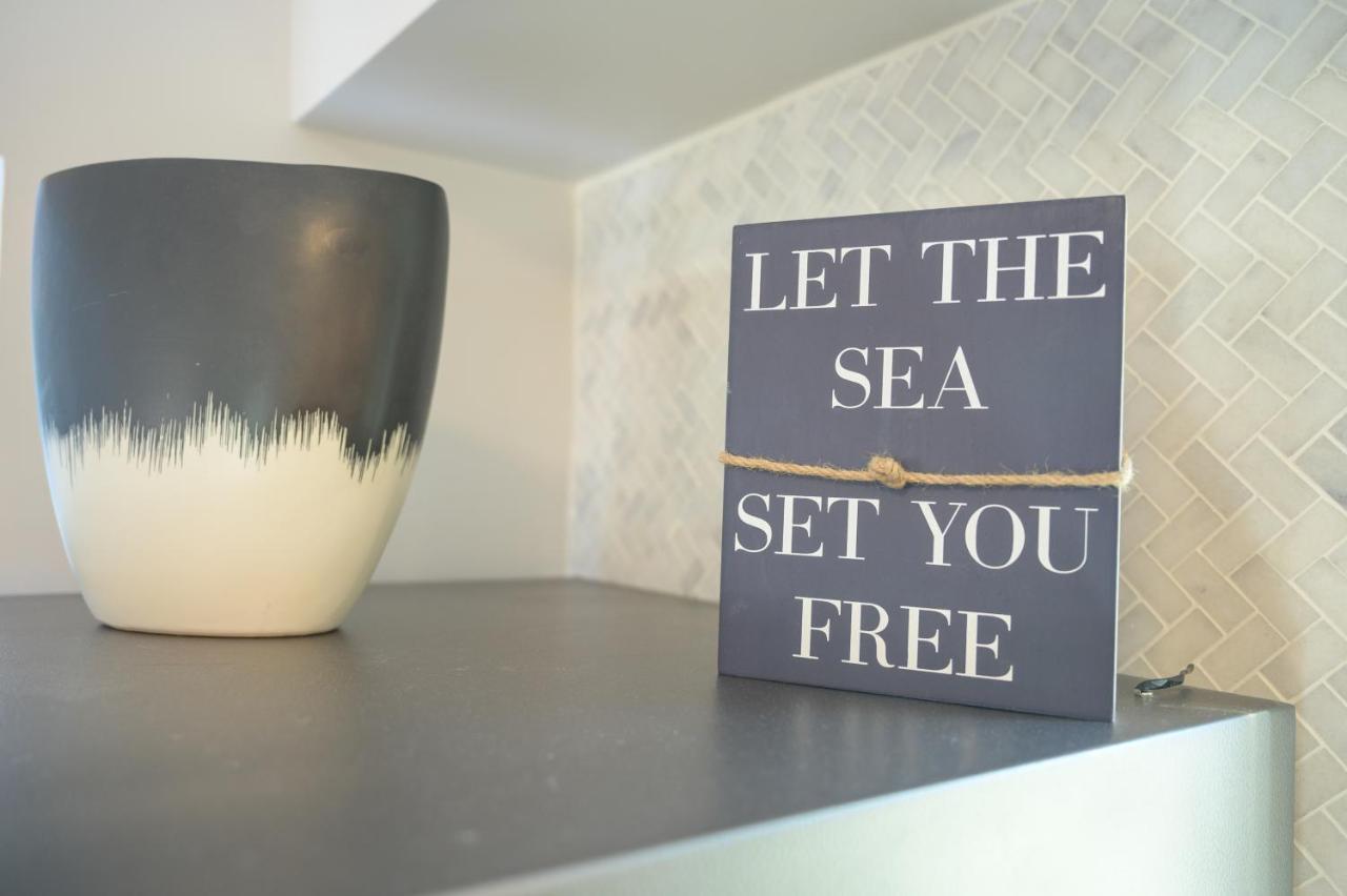 Beauty & The Near Gulf Beaches & Bay Holiday home *