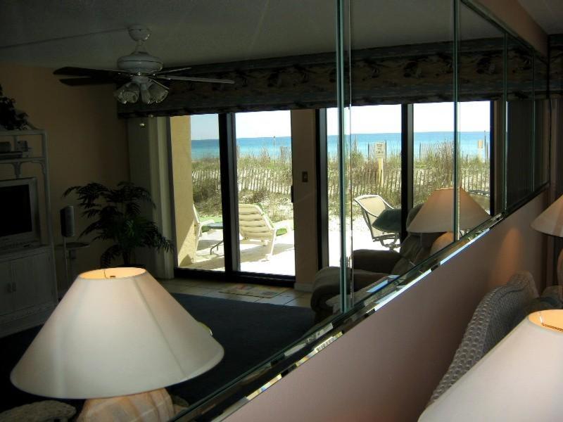 103 Surf Dweller By Alicia Hollis Realtor - Open March 16th Week Holiday home *