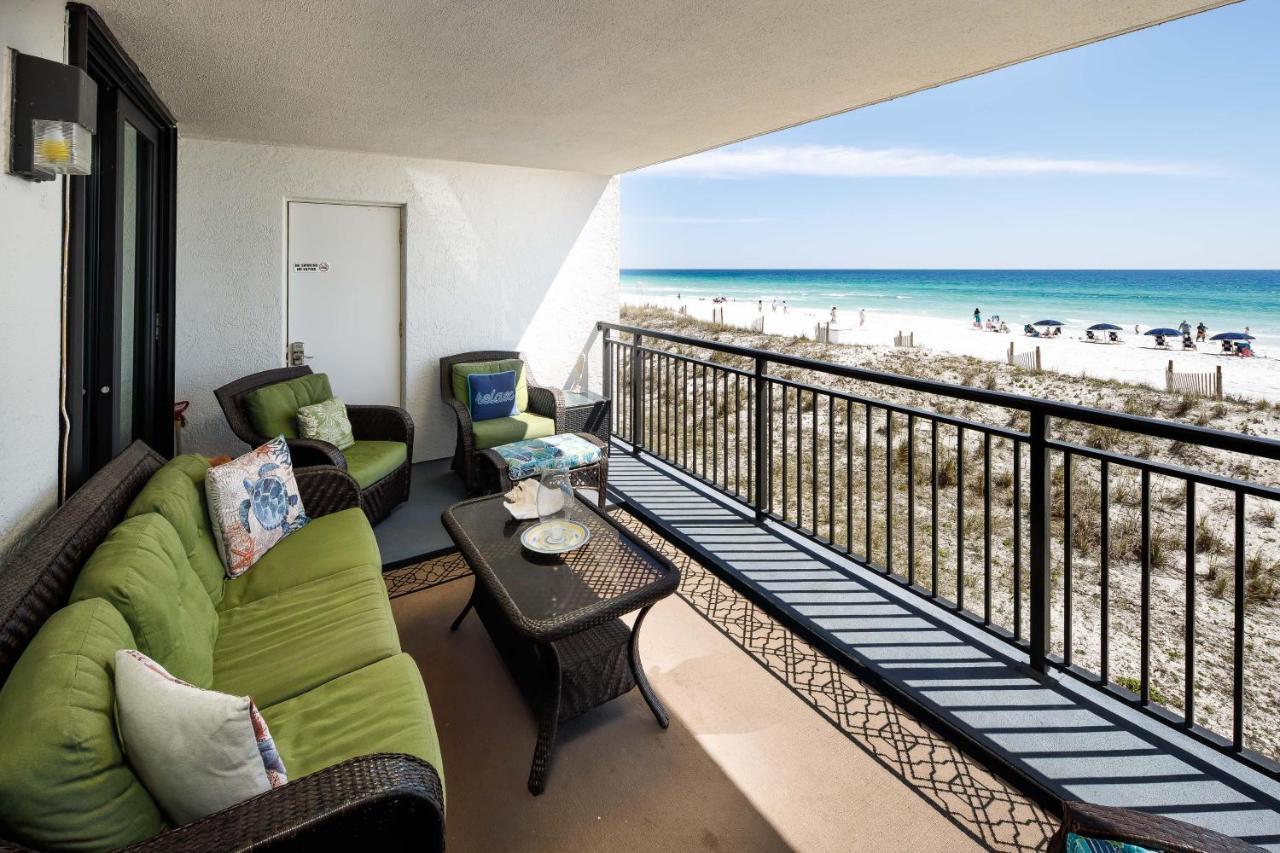 Nautilus 1203 - Gulf Front 2 Bedroom! 2nd Floor! Free Service March To October Holiday home