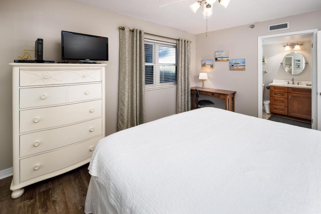 Nautilus 1304 - Gulf Front 2 Bedroom - 3rd Floor Holiday home