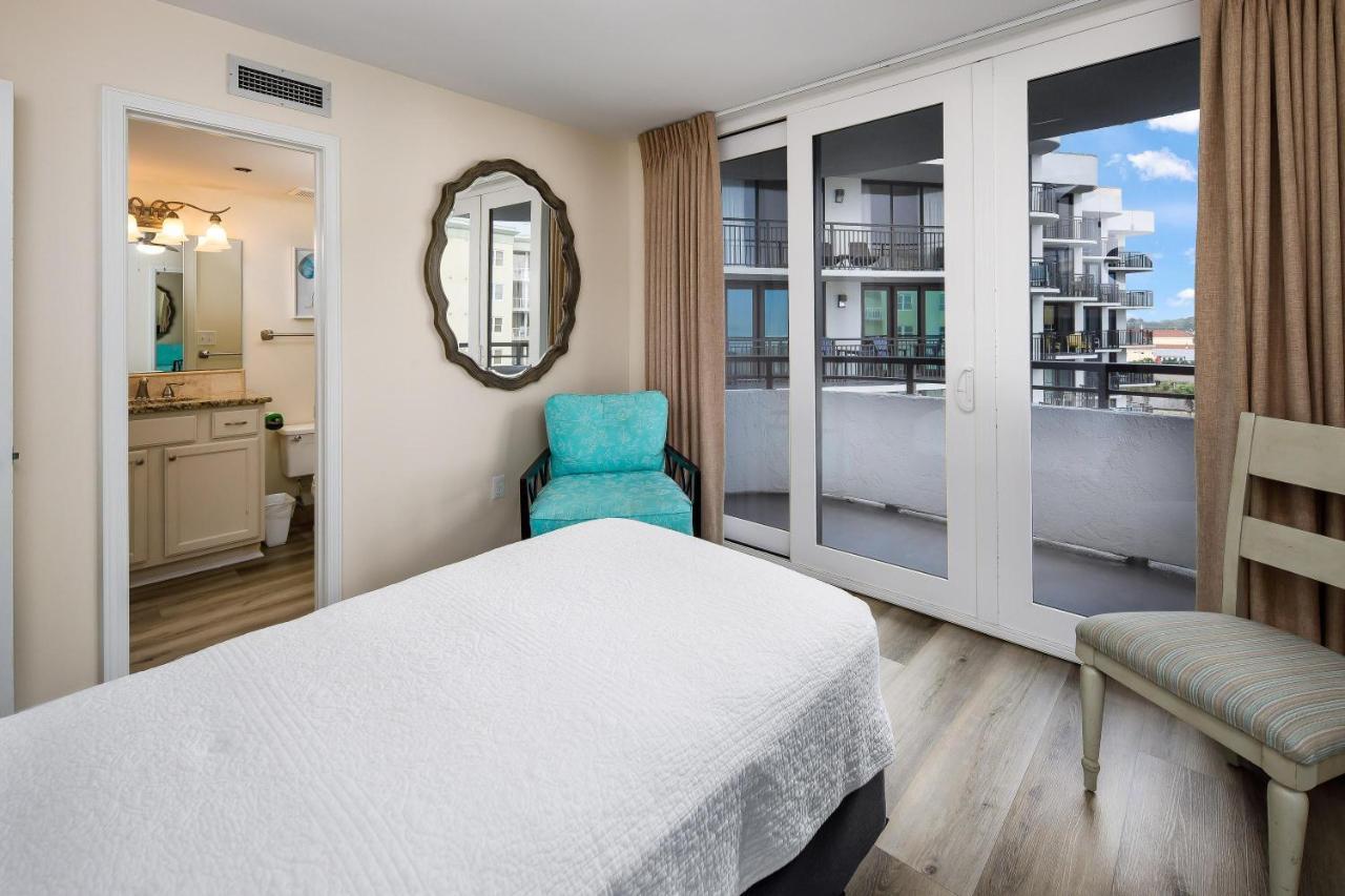 Nautilus 1506 - Gulf Front 2 Bedroom 5th Floor With Huge Wraparound Balcony