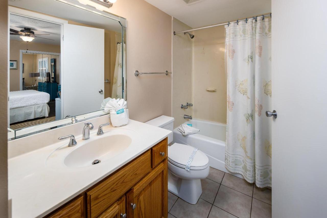 Nautilus 2711 Gulf View 2 Bedroom 7th Floor Free Service * Fort Walton Beach