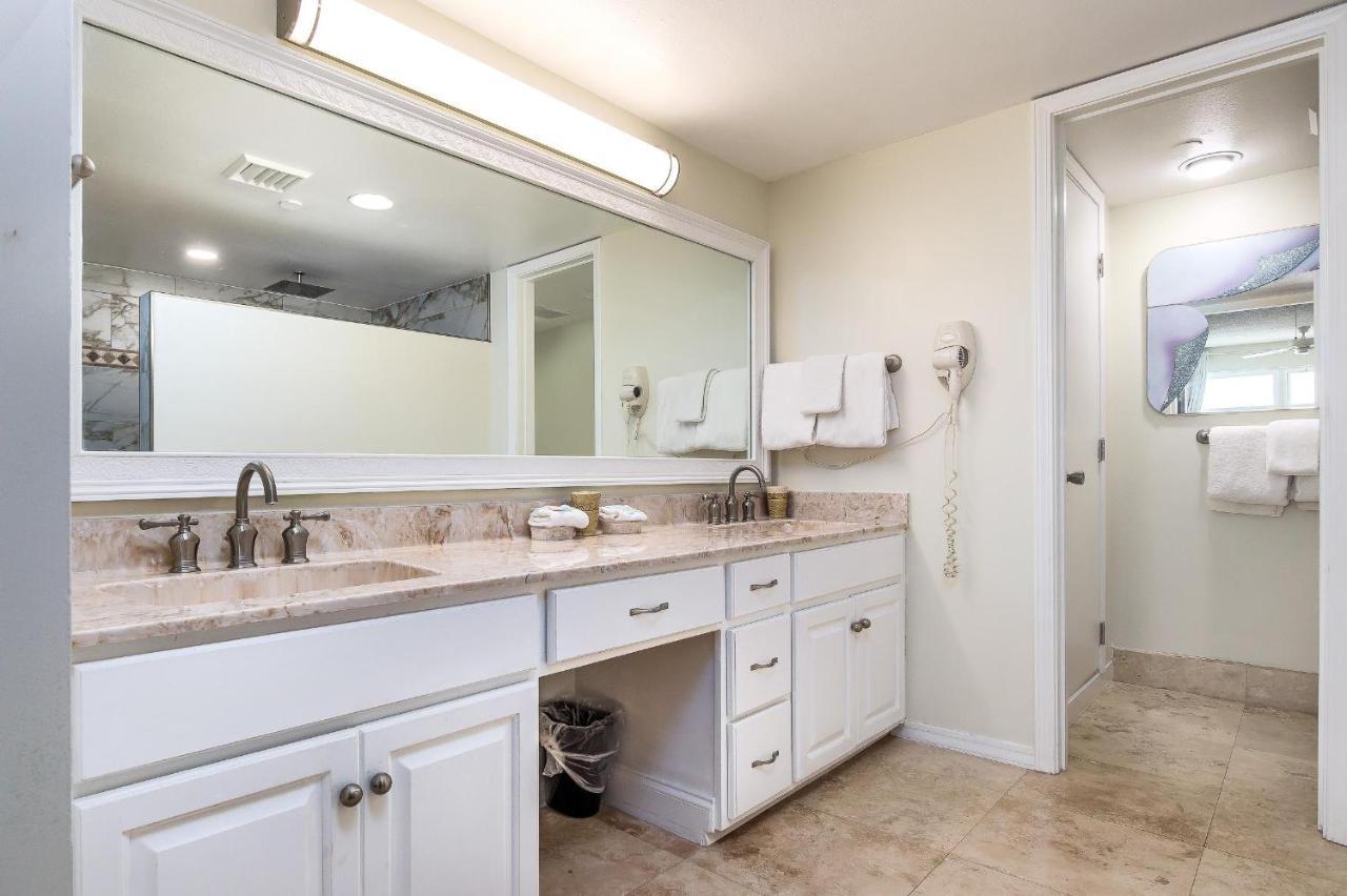 Holiday home Nautilus 1703 Gulf Front Large 2 Bedroom Penthouse 7th Floor
