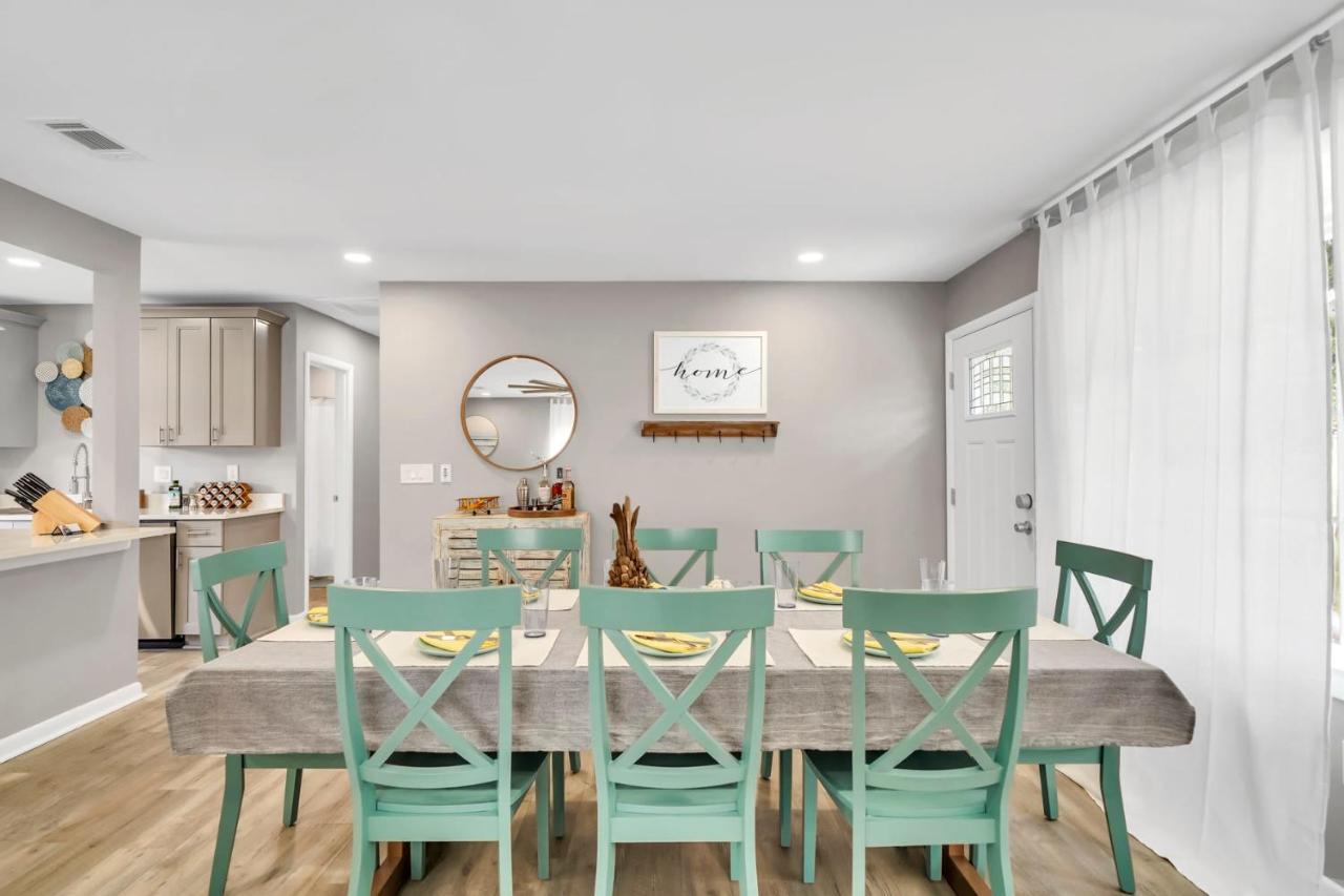 Magnolia - Family-friendly Comforts, Tvs, Grill & Just Steps To The Beach! Holiday home *