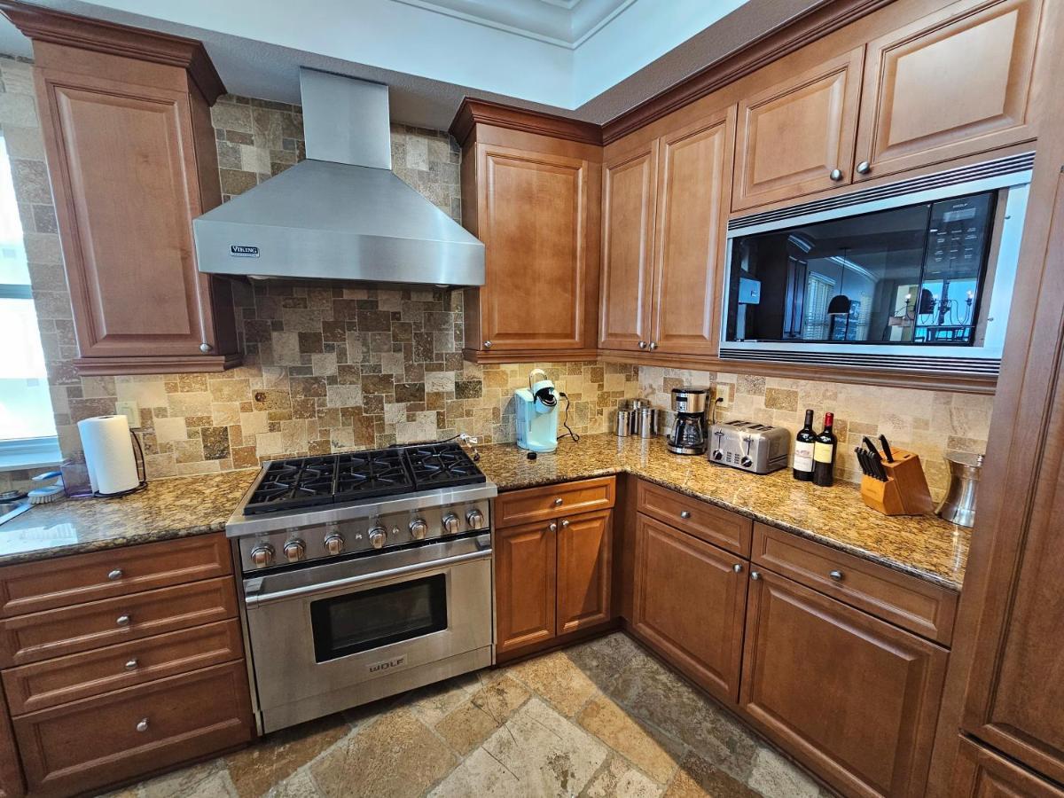 Bella Riva 309 4 Bedroom Beachfront Set Up Included Holiday home Fort Walton Beach