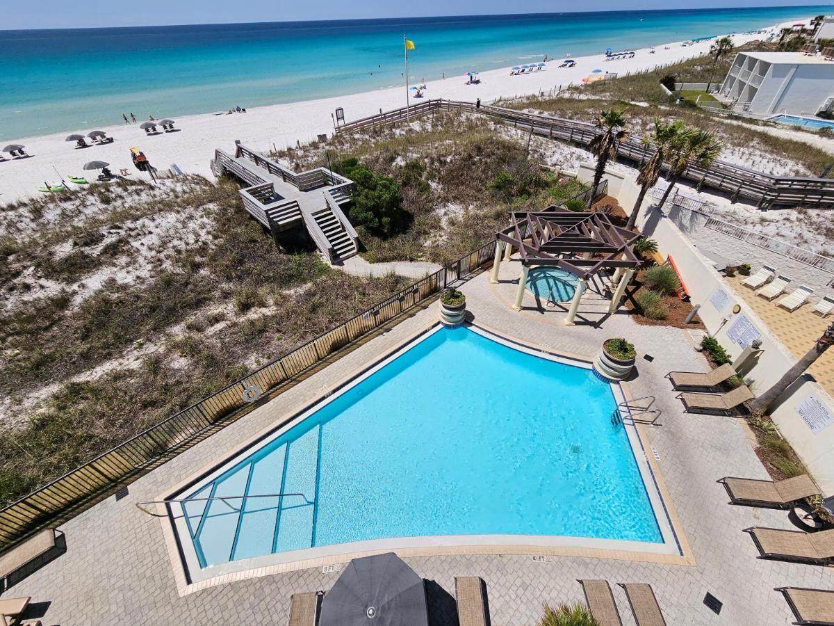 Holiday home Bella Riva 309 4 Bedroom Beachfront Set Up Included *