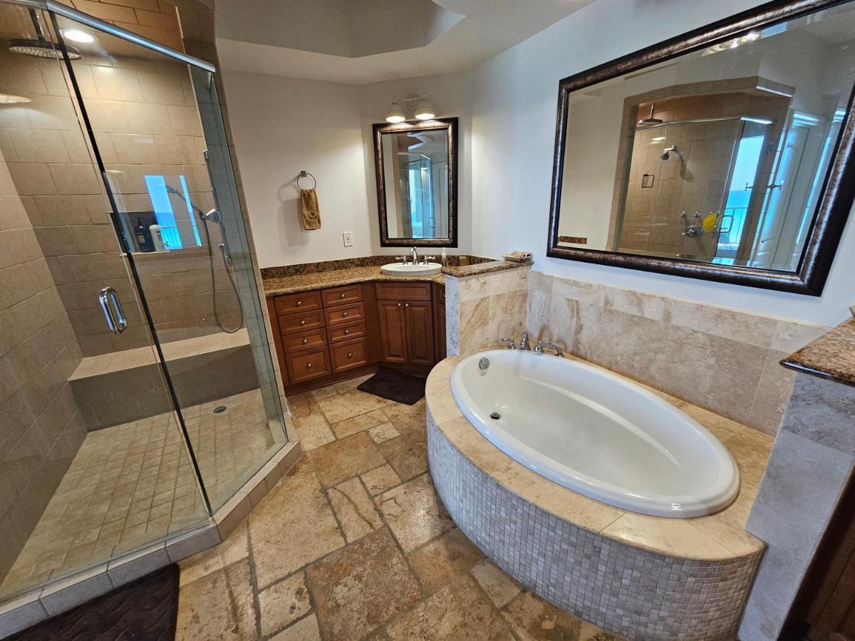 Bella Riva 309 4 Bedroom Beachfront Set Up Included Holiday home Fort Walton Beach