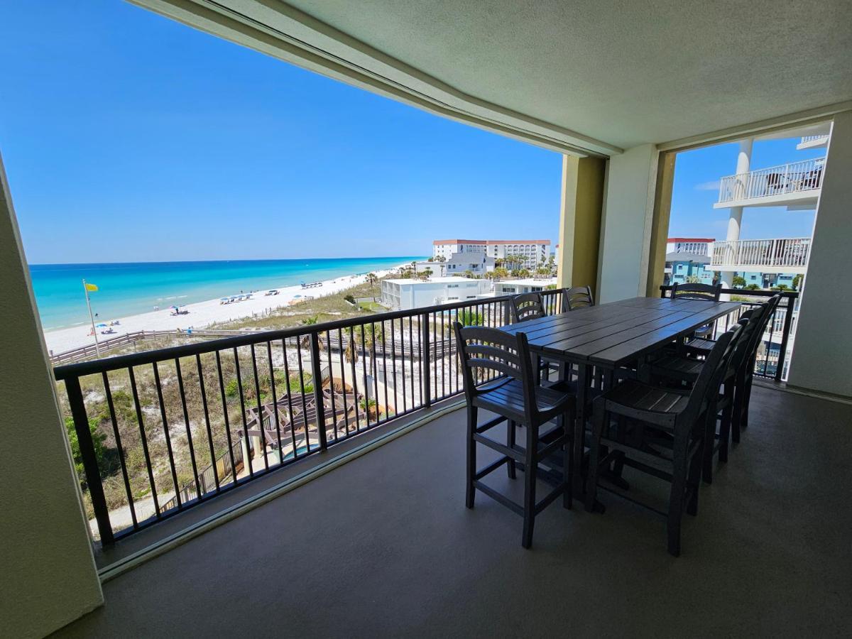 Bella Riva 309 4 Bedroom Beachfront Set Up Included Holiday home