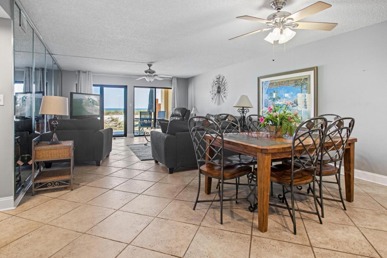 Holiday home 102 Surf Dweller By Alicia Hollis Realtor - Open March 16th Week *
