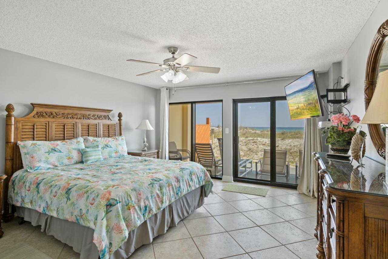 102 Surf Dweller By Alicia Hollis Realtor - Open March 16th Week