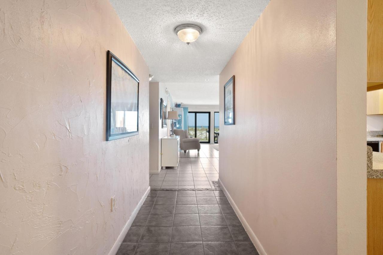 104 Surf Dweller By Alicia Hollis Realtor - Open March 23rd For 4 Nights Holiday home Fort Walton Beach