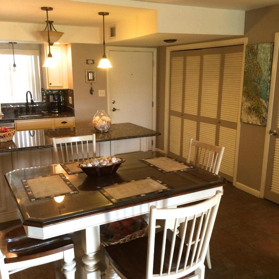 215 El Matador By Alicia Hollis Realtor - Open March 1st