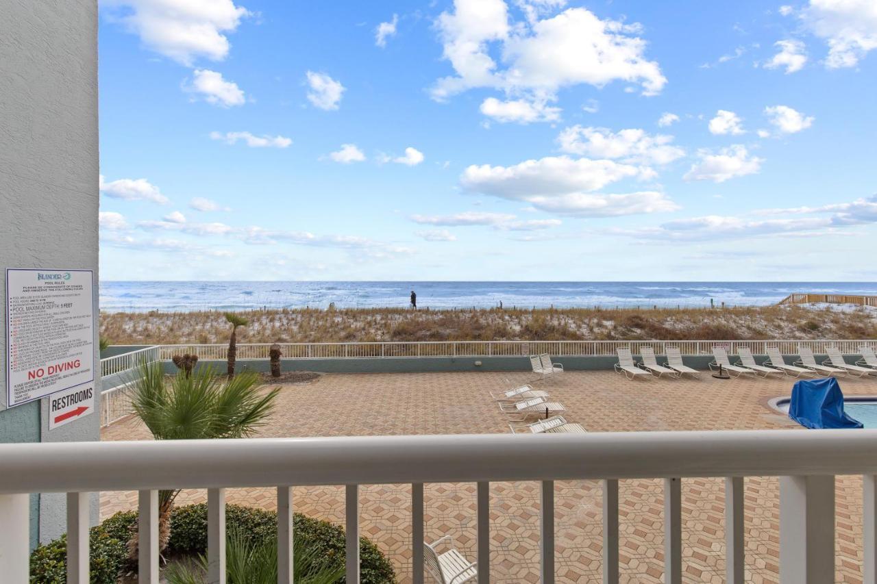 2004 Islander By Alicia Hollis - Open March 1st Holiday home