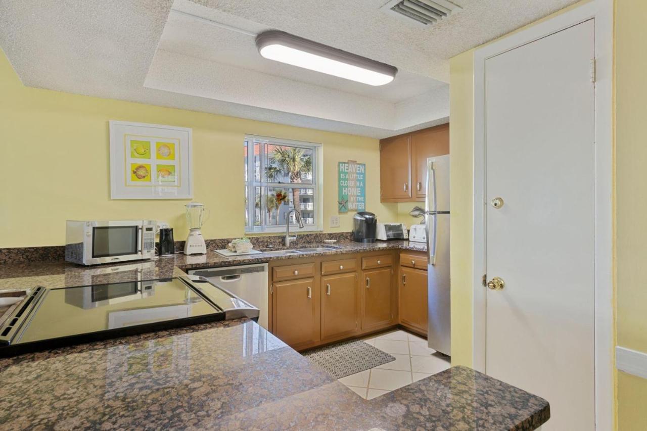 329 El Matador By Alicia Hollis Realtor - Open April 1st