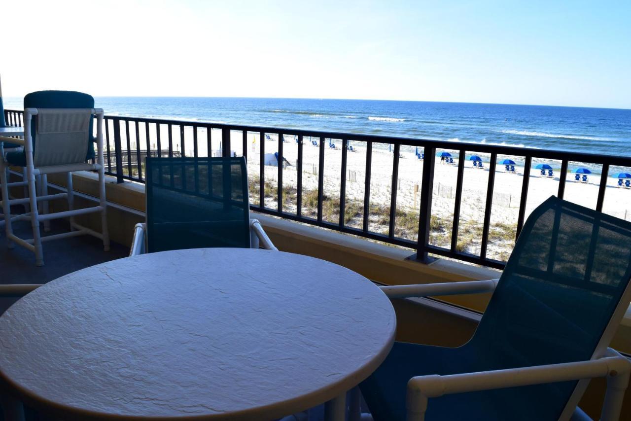 310 Surf Dweller By Alicia Hollis Realtor - Open March 16th Week Holiday home *