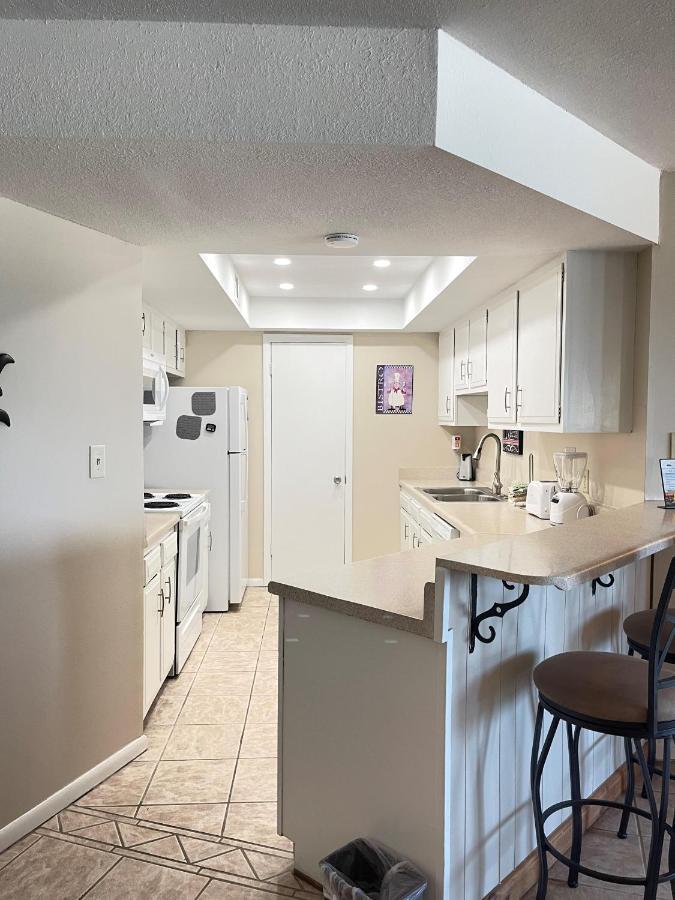 445 El Matador By Alicia Hollis Realtor - Open Mar 16th For 6 Nights *