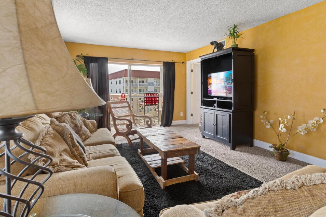 450 El Matador By Alicia Hollis Realtor - Open Now Holiday home *