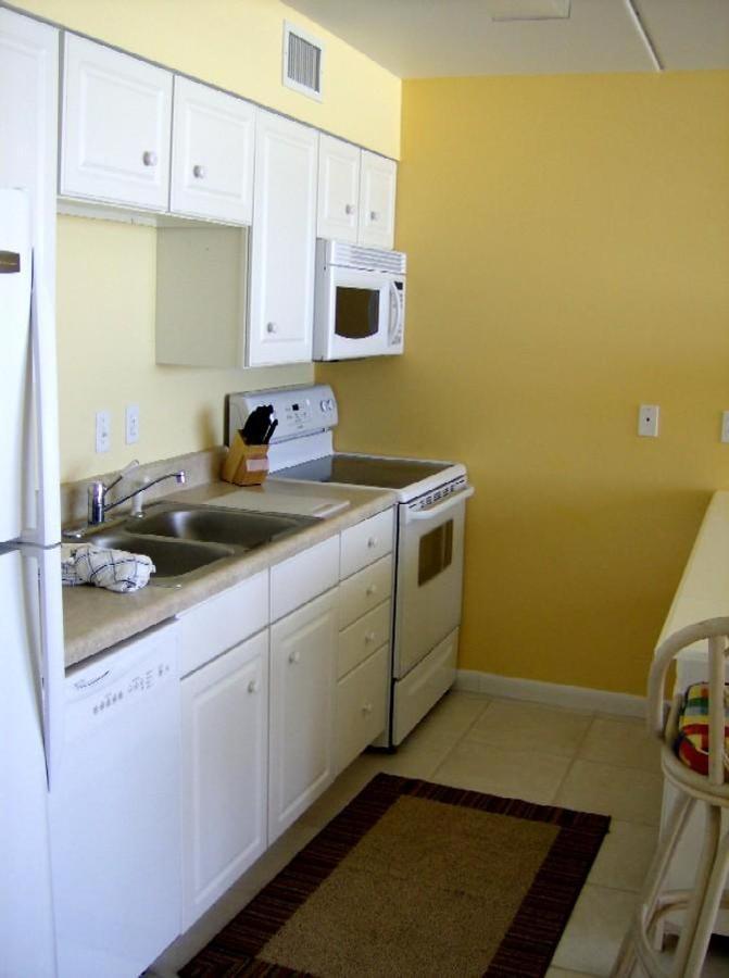 #4 Island Surf By Alicia Hollis Realtor - Open Now Holiday home