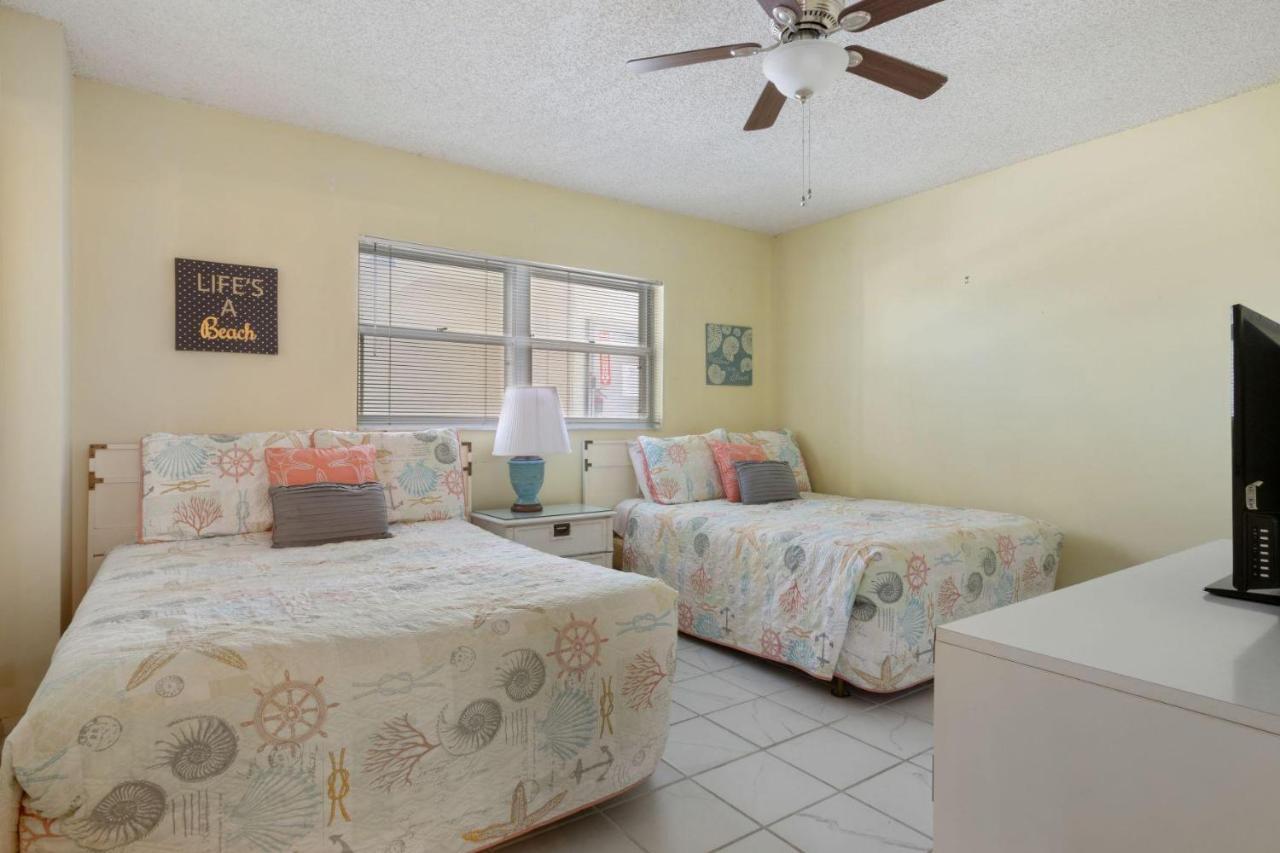 329 El Matador By Alicia Hollis Realtor - Open April 1st
