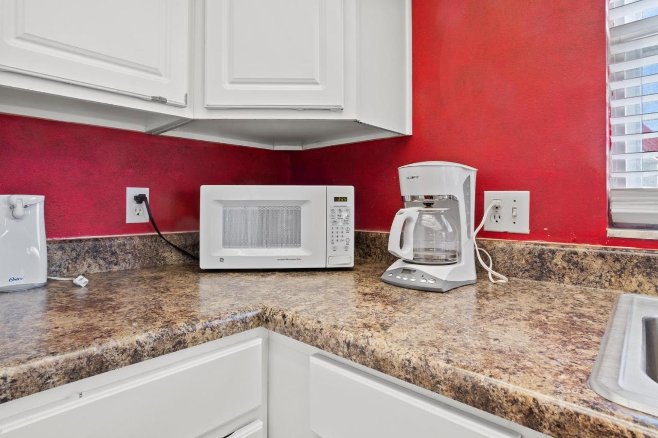 450 El Matador By Alicia Hollis Realtor - Open Now Holiday home