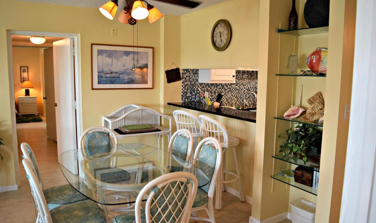 404 Emerald Isle By Alicia Hollis Realtor - Open In August Holiday home