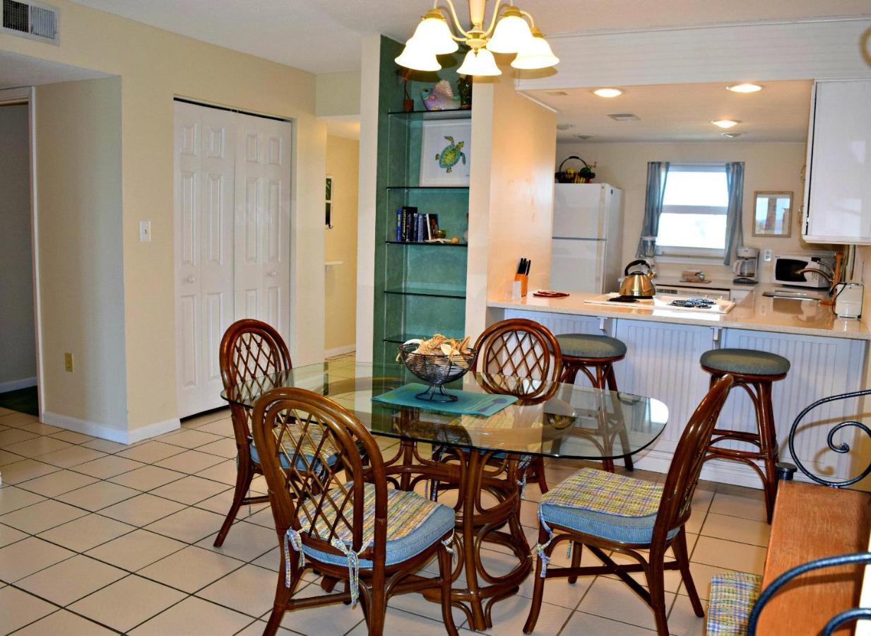 Holiday home 312 Emerald Isle By Alicia Hollis Realtor - Open March 2nd Week