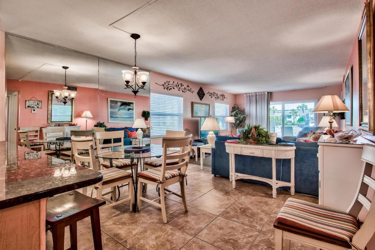 410 El Matador By Alicia Hollis Realtor - Open Now Holiday home *