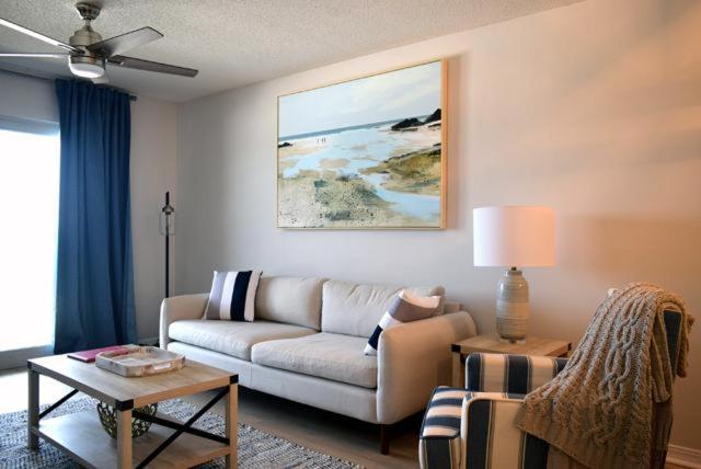 404 Summerlin By Alicia Hollis Realtor - Open Mar 3rd For 6 Nights *