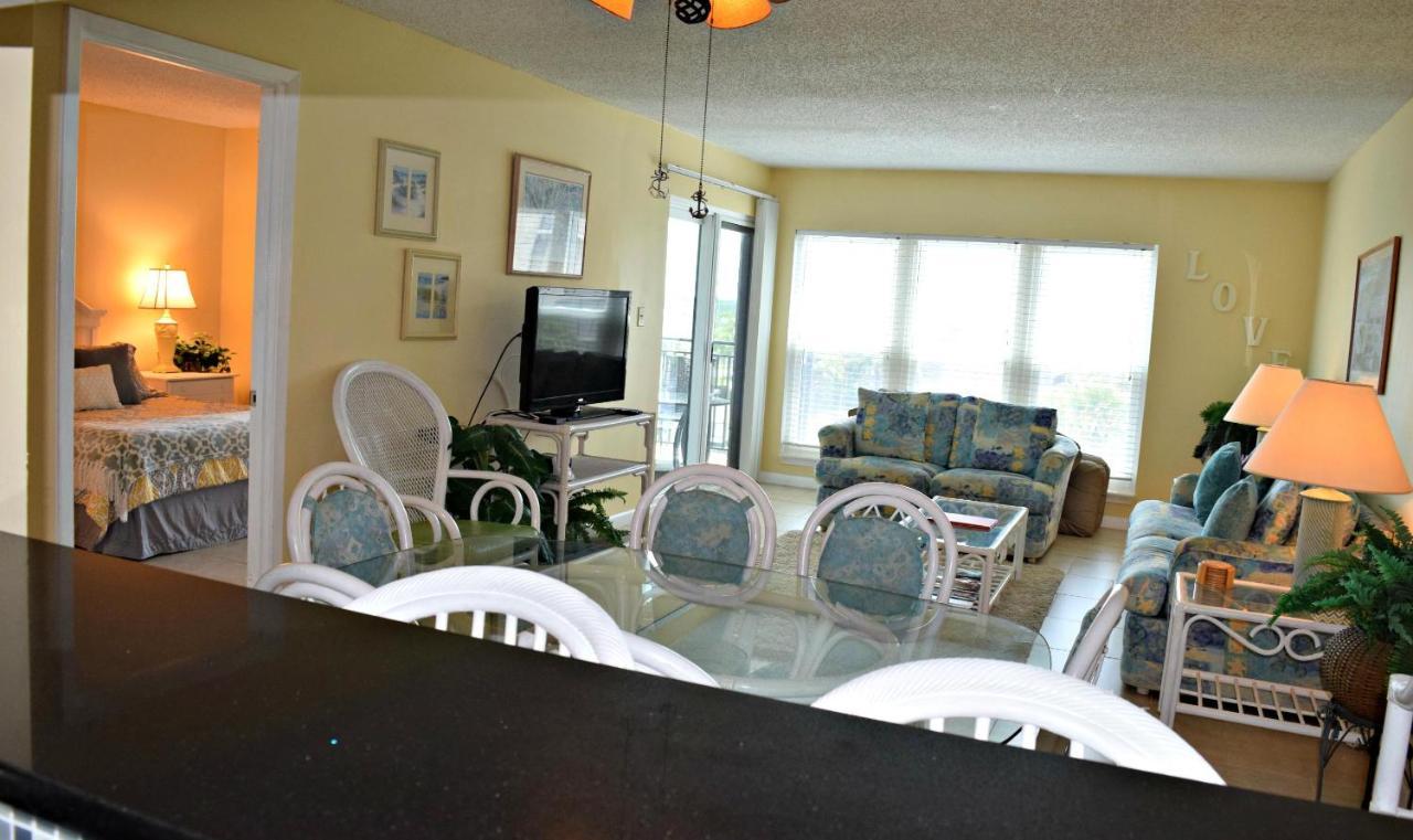 404 Emerald Isle By Alicia Hollis Realtor - Open In August Holiday home Fort Walton Beach