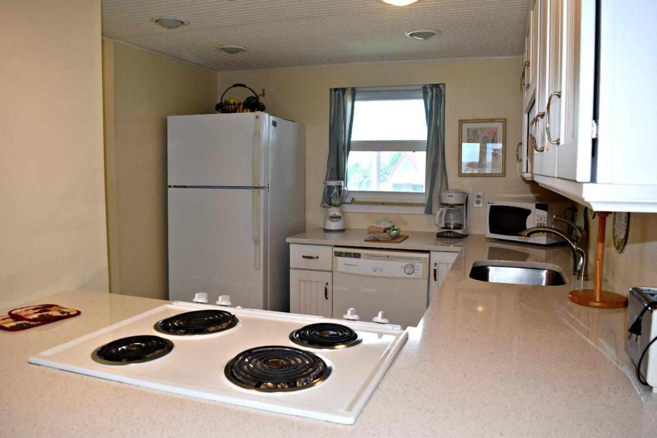 312 Emerald Isle By Alicia Hollis Realtor - Open March 2nd Week *