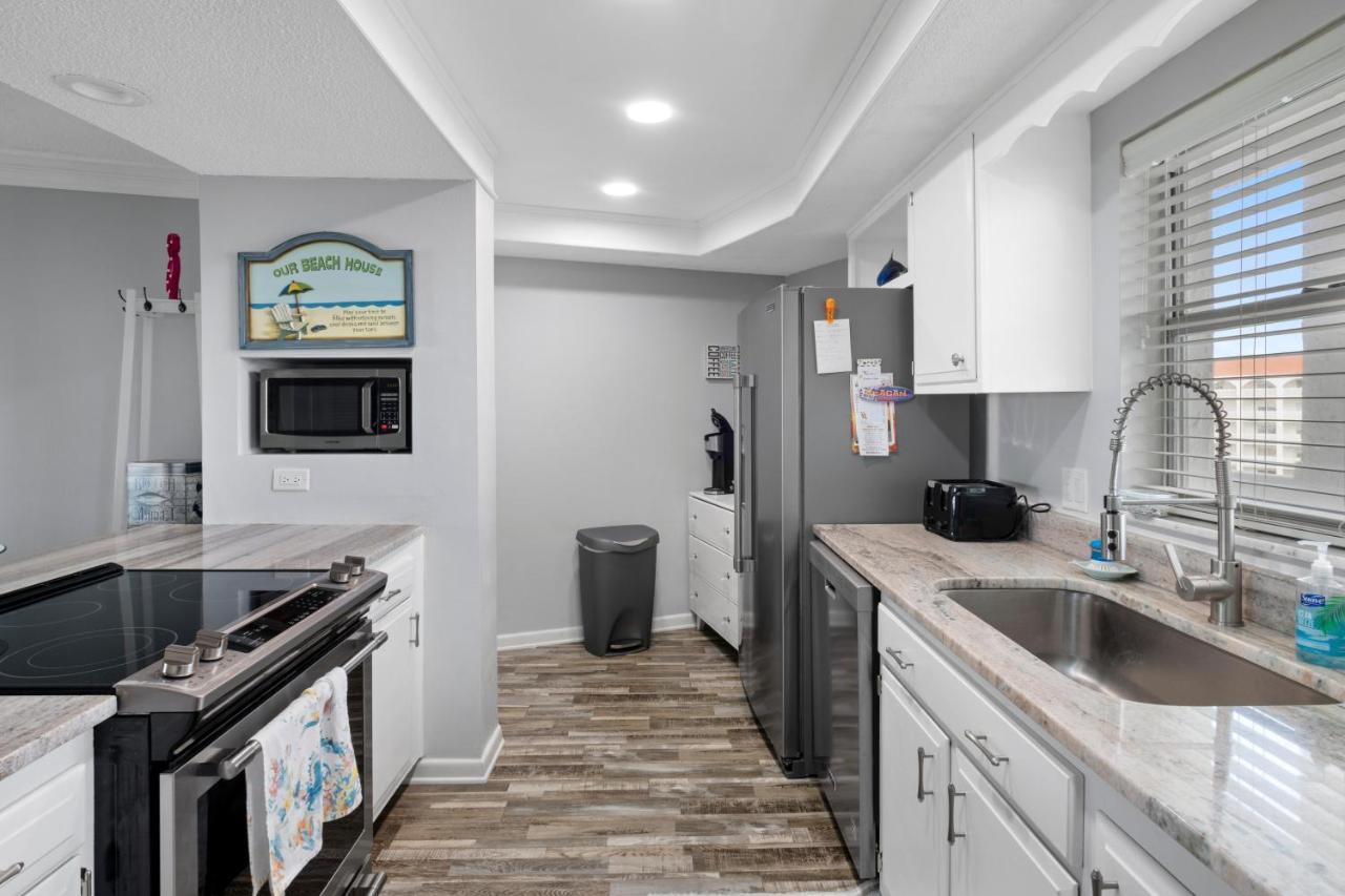 155 El Matador By Alicia Hollis - Open April 1st *