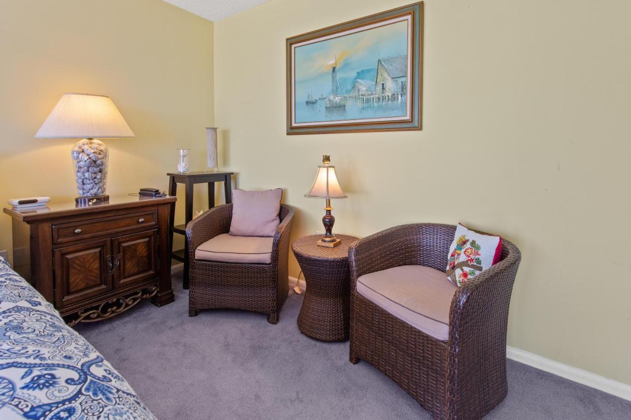 609 Surf Dweller By Alicia Hollis Realtor - Open March 16th Week Holiday home