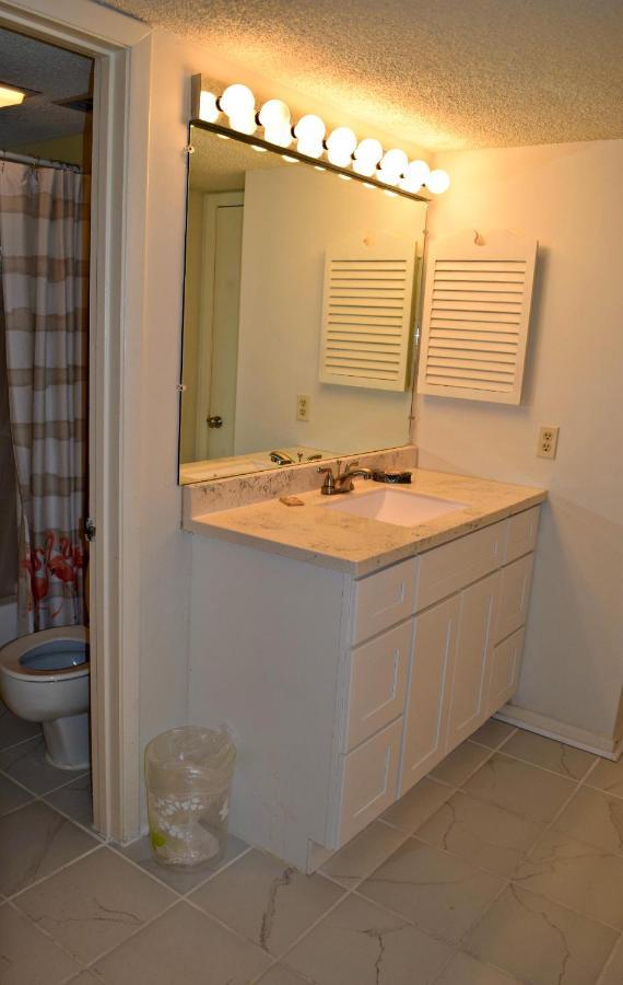 329 El Matador By Alicia Hollis Realtor - Open April 1st *