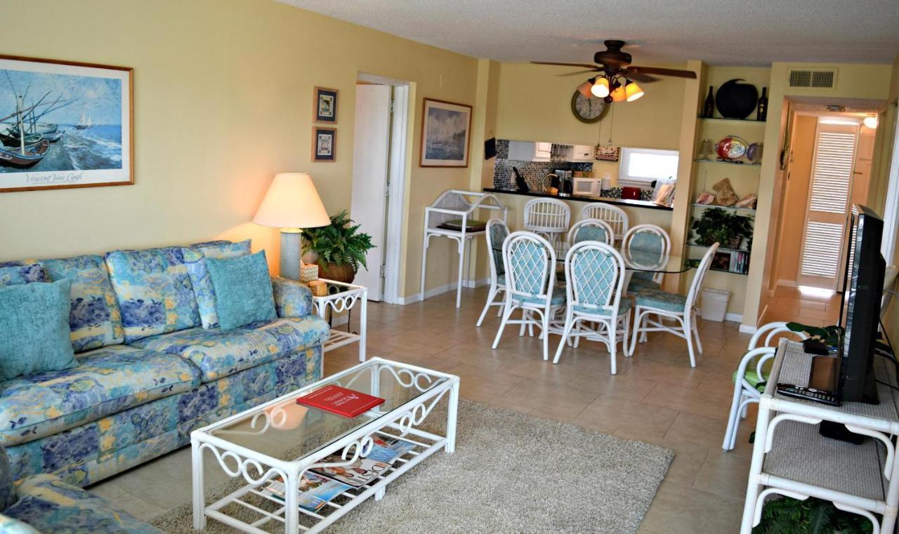 404 Emerald Isle By Alicia Hollis Realtor - Open In August Holiday home Fort Walton Beach