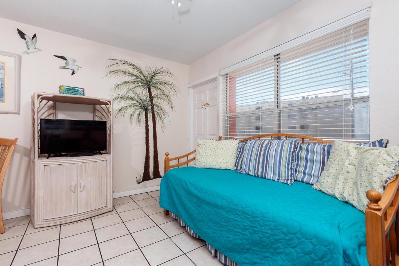 Tropical Isle 203 Fort Walton Beach