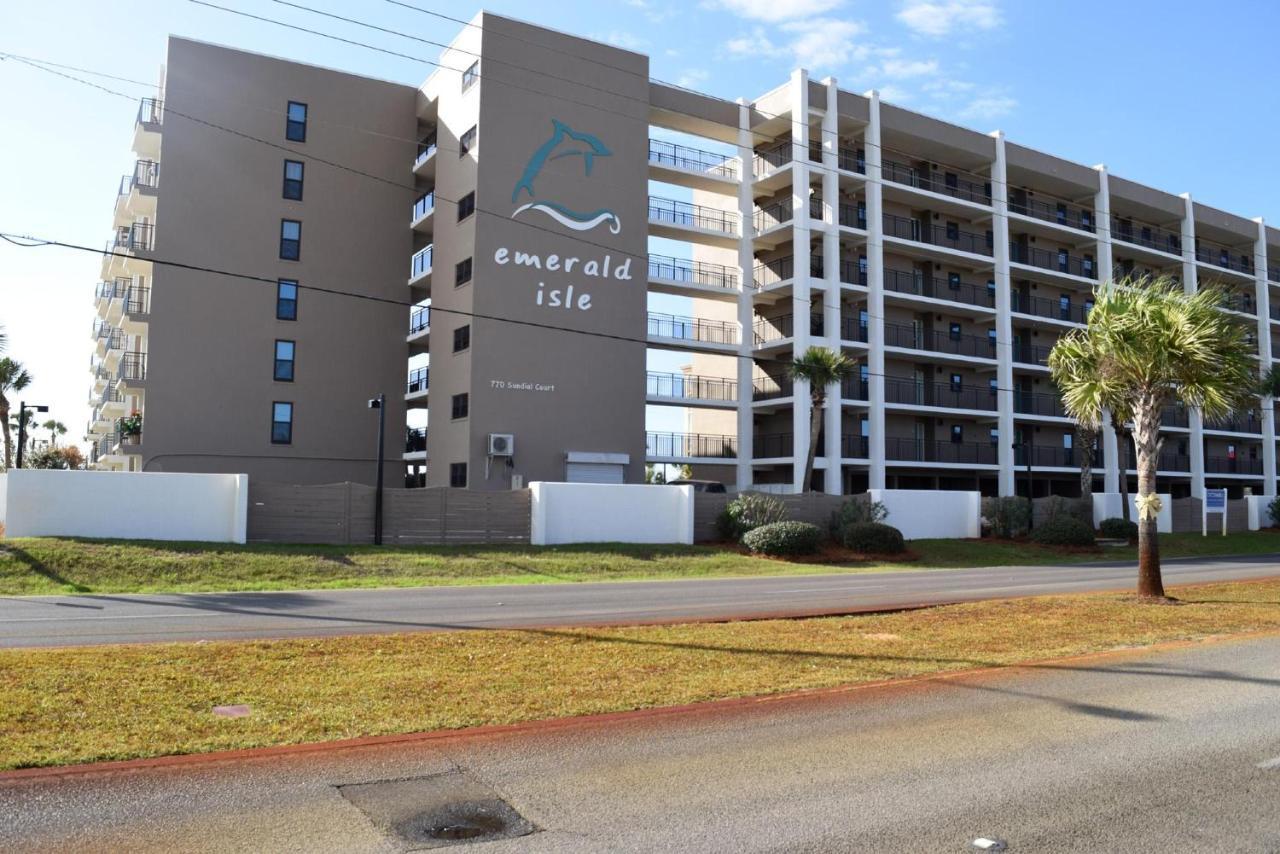 312 Emerald Isle By Alicia Hollis Realtor - Open March 2nd Week