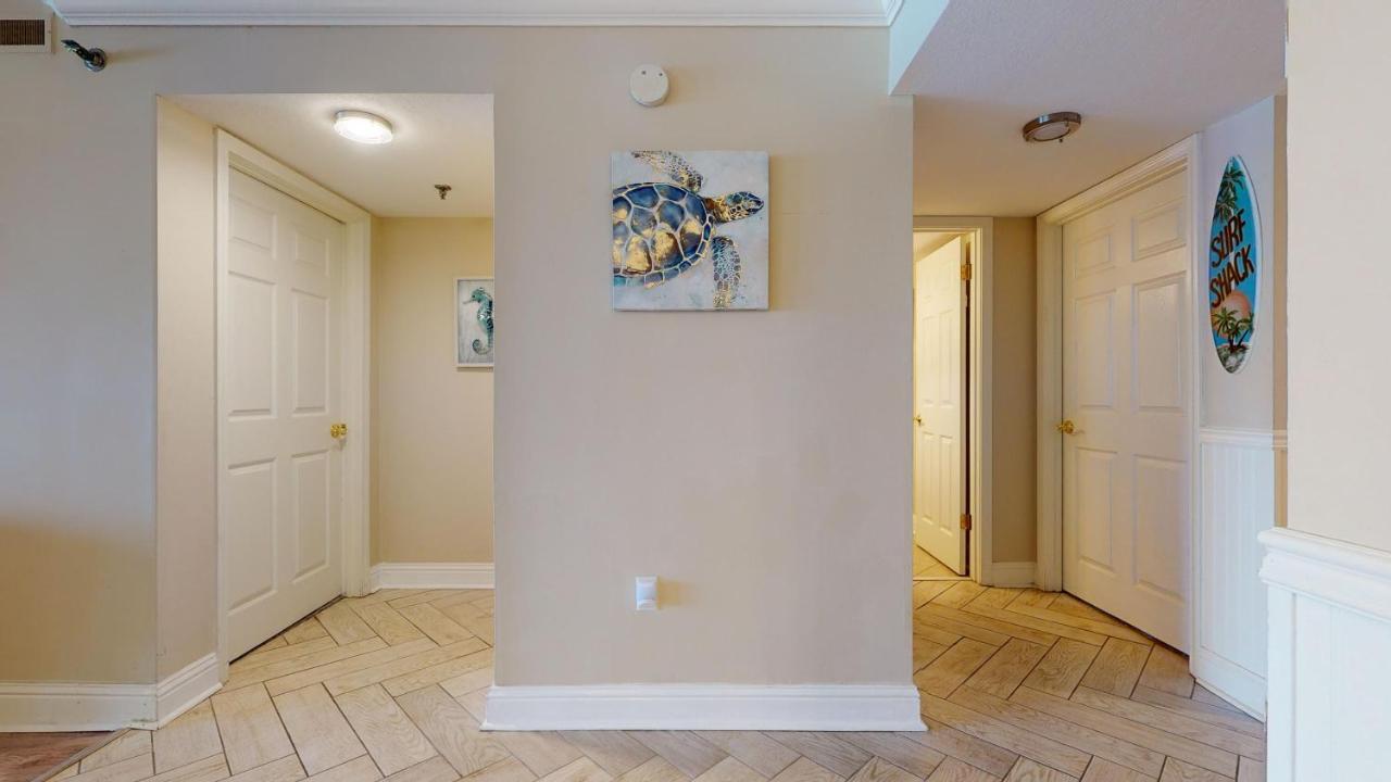 307 Surf Dweller By Alicia Hollis Realtor - Open March 16th Week Holiday home Fort Walton Beach