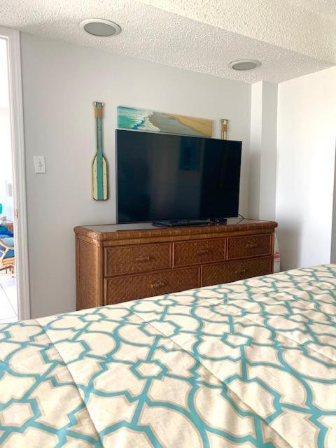 311 El Matador By Alicia Hollis Realtor - Open March 16th Week *