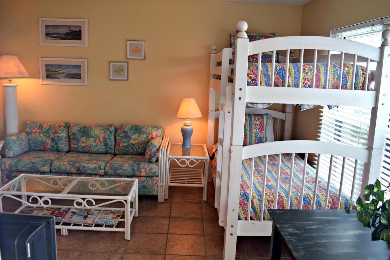 Holiday home 404 Emerald Isle By Alicia Hollis Realtor - Open In August Fort Walton Beach