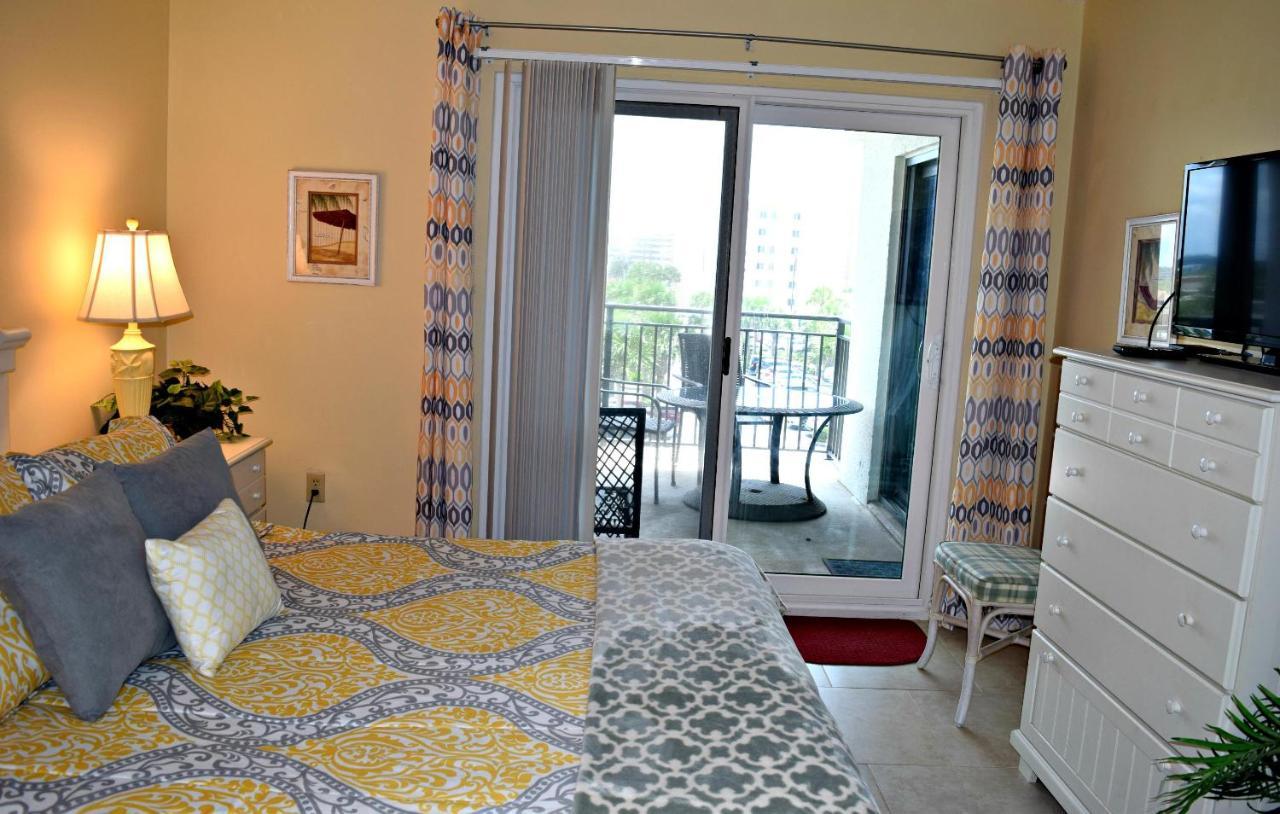 Holiday home 404 Emerald Isle By Alicia Hollis Realtor - Open In August Fort Walton Beach