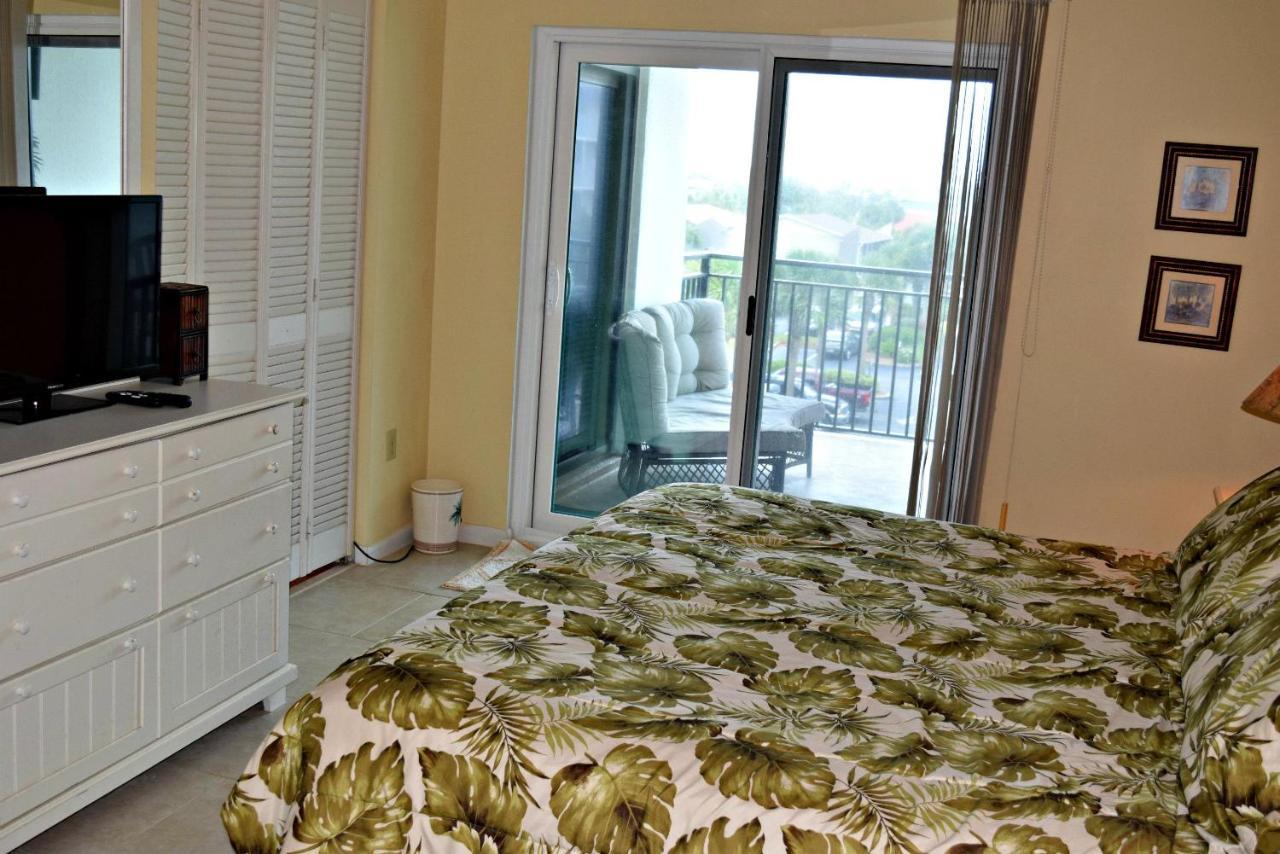 404 Emerald Isle By Alicia Hollis Realtor - Open In August Holiday home *