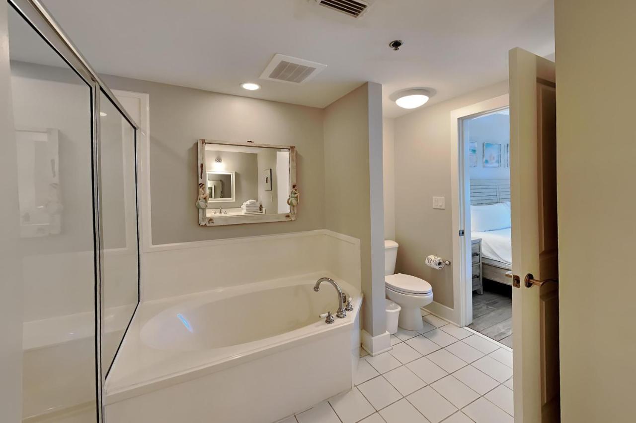Apartment Waterscape A208 Fort Walton Beach