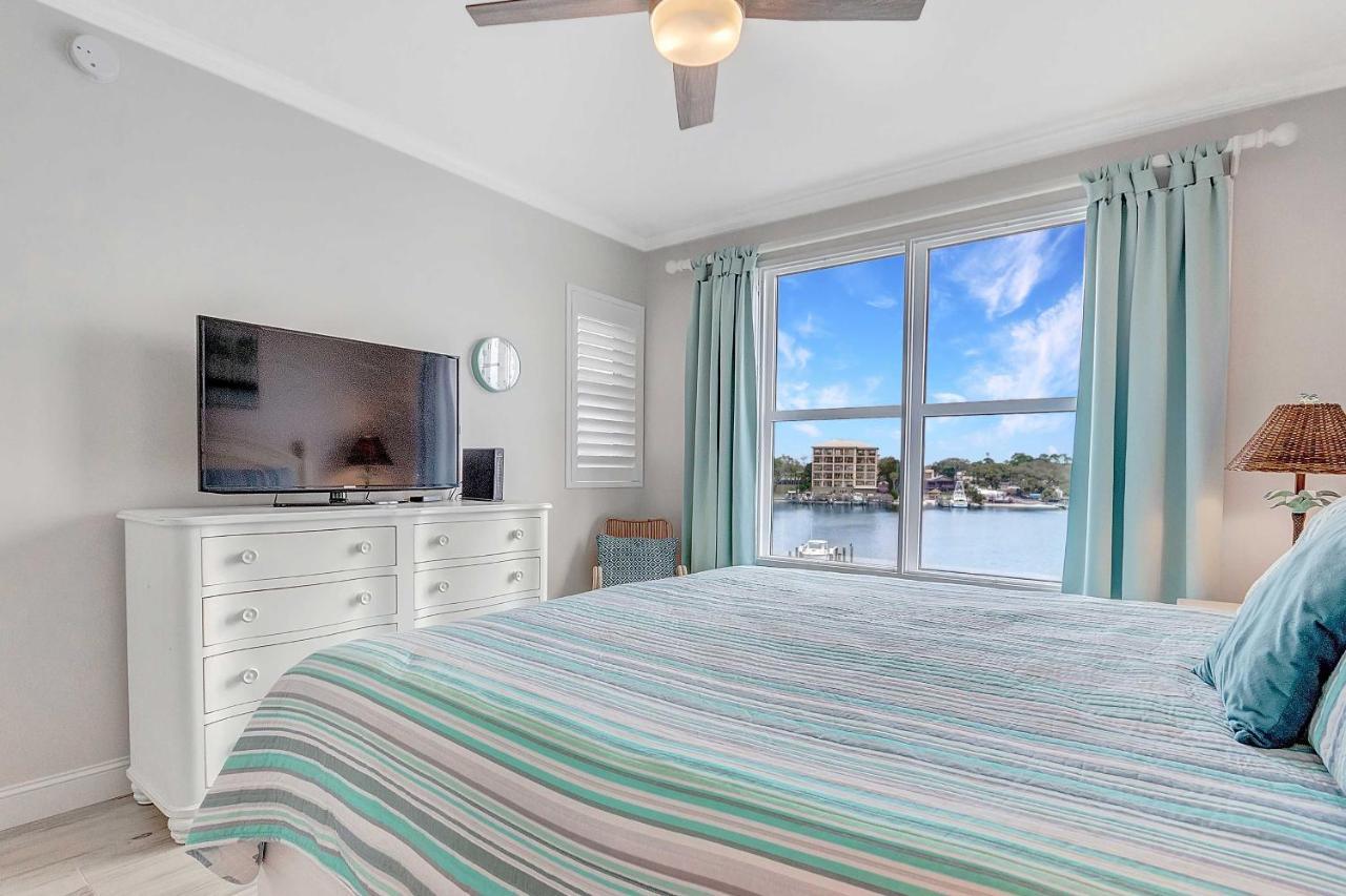 Okaloosa Island Escape Bayfront Near Fort Walton Beach