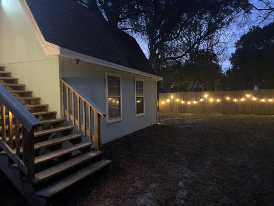 Holiday home One Bedroom Loft, Very Close To And Downtown *