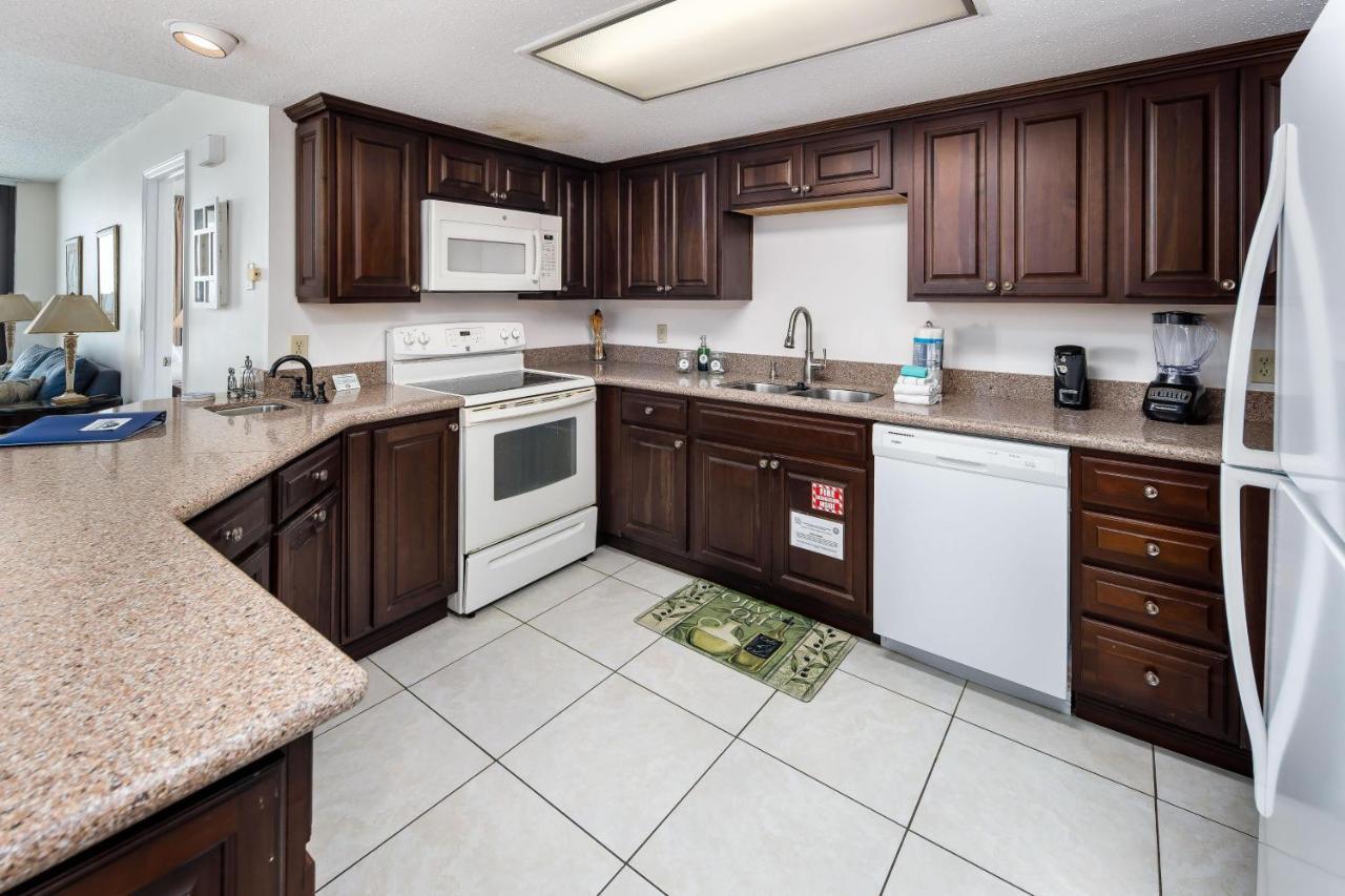Nautilus 1501 - Gulf Front 2 Bedroom - 5th Floor - Huge Wrap Around Balcony Holiday home *