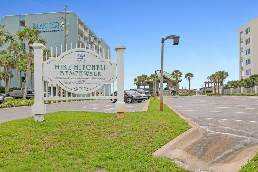 Islander Okaloosa Island * Fort Walton Beach