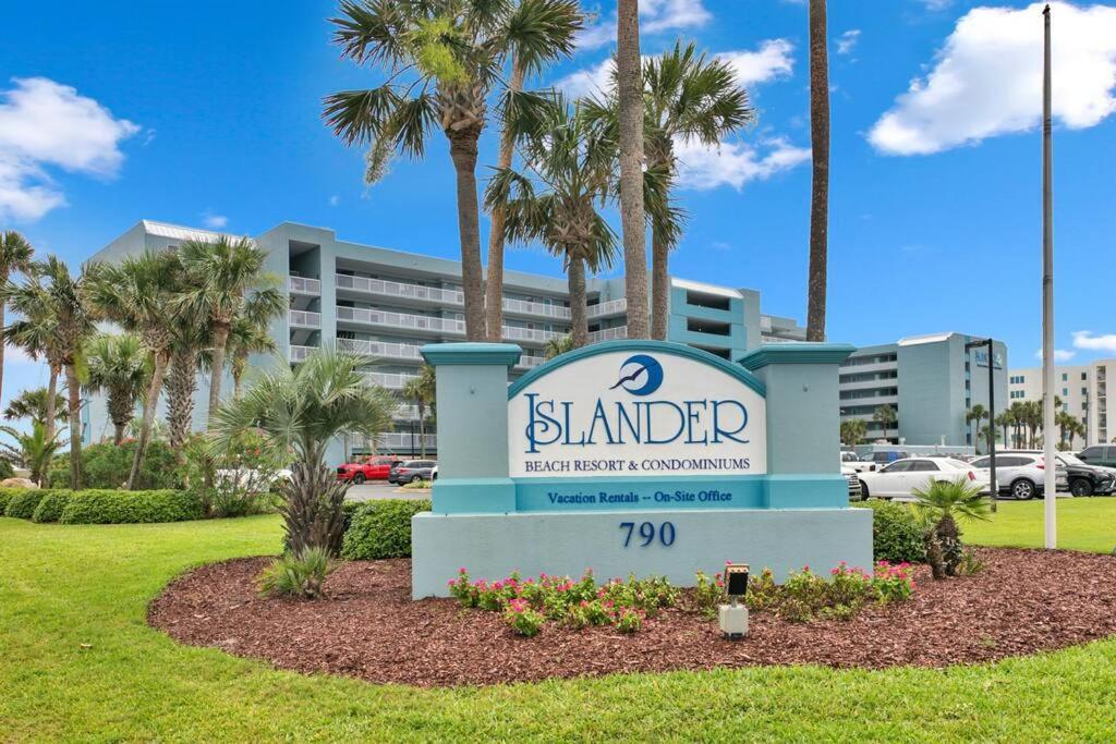 Islander Okaloosa Island * Fort Walton Beach