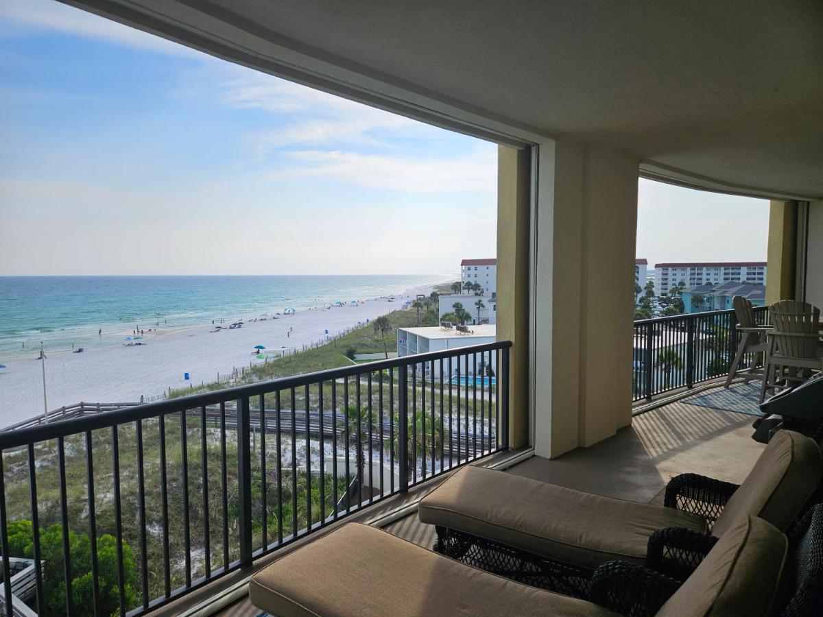 Bella Riva 409 4 Bedroom Beachfront Set Up Included Holiday home *