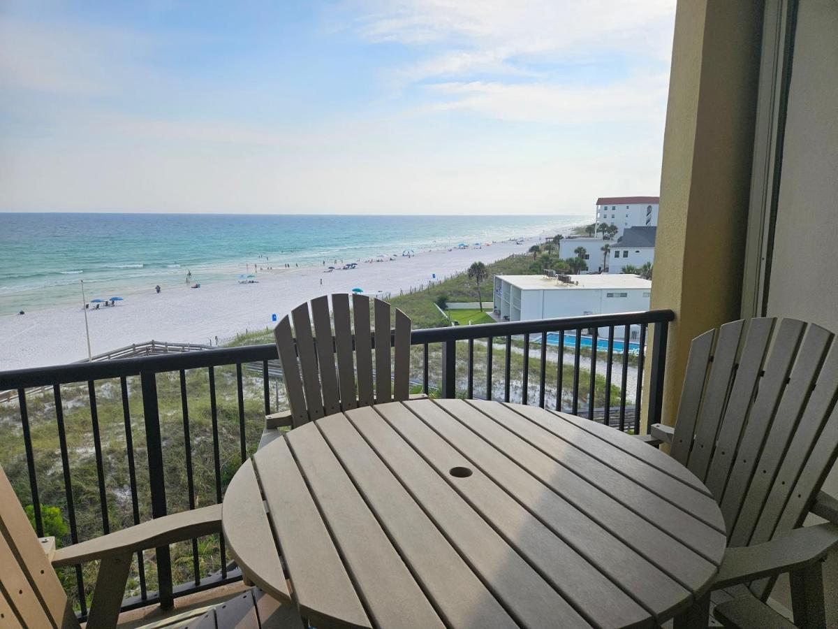 Holiday home Bella Riva 409 4 Bedroom Beachfront Set Up Included *