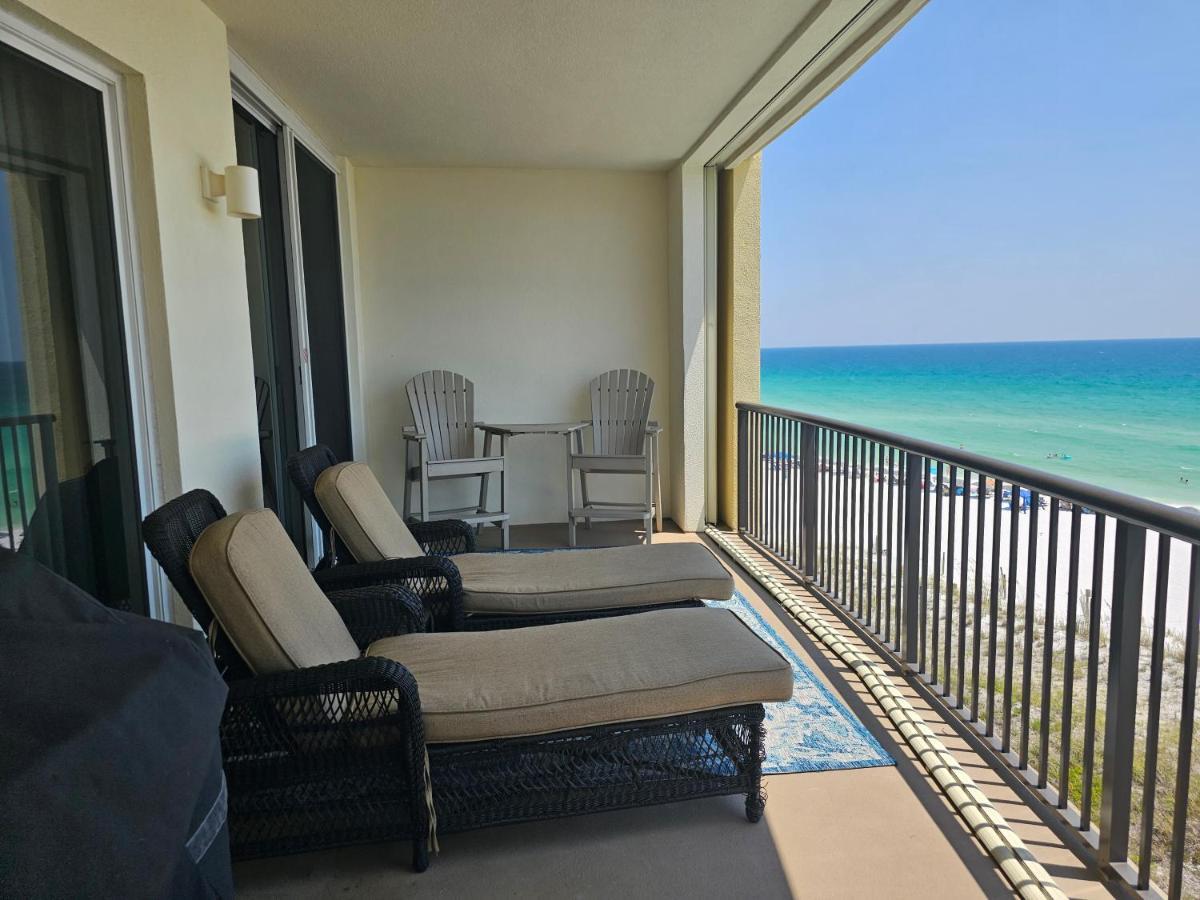 Holiday home Bella Riva 409 4 Bedroom Beachfront Set Up Included